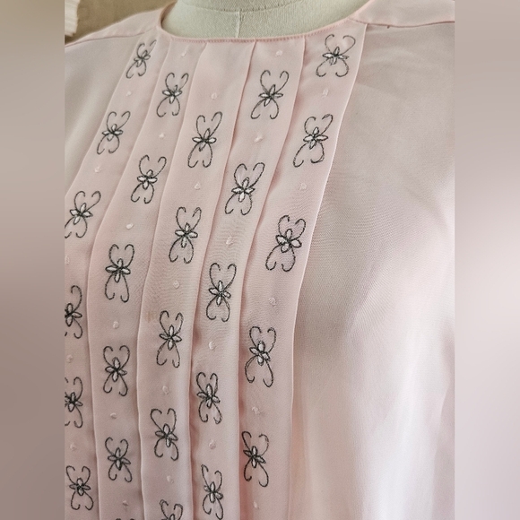 Vintage Charlotte VanHorne Pink Pleated Long Sleeve Blouse-Size 18 - Picture 2 of 5